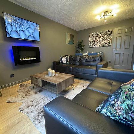 No24 - 2-Bed Boutique Apartment - Hosted By Hutch Lifestyle レミントンスパー エクステリア 写真